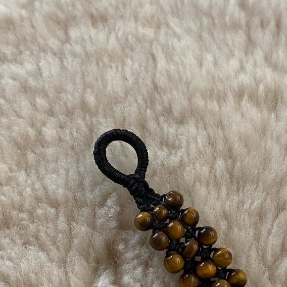 Tiger’s-eye bell woven bracelet - Picture 3 of 4